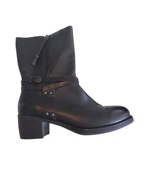 Tara M Dinah Black Leather Mid-calf Moto Boot
